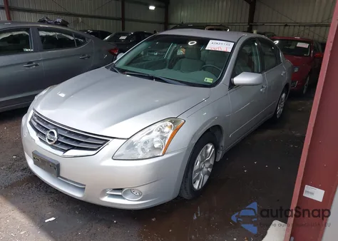 2011 Nissan Altima 2.5 S z USA, uszkodzony, nr VIN 1N4AL2AP2BC106671